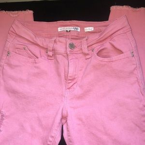 Wanna betta butt? Mid-Rise pink skinny jeans, US SIZE 7
